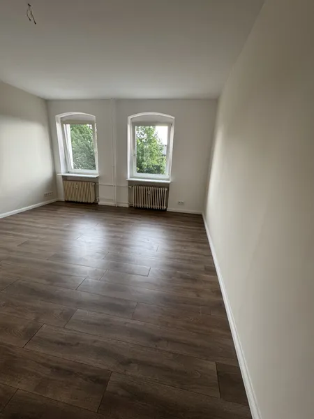 Wohnen mit Charakter: 2-Zimmer-Wohnung in Berlin-Rudow — photo 1